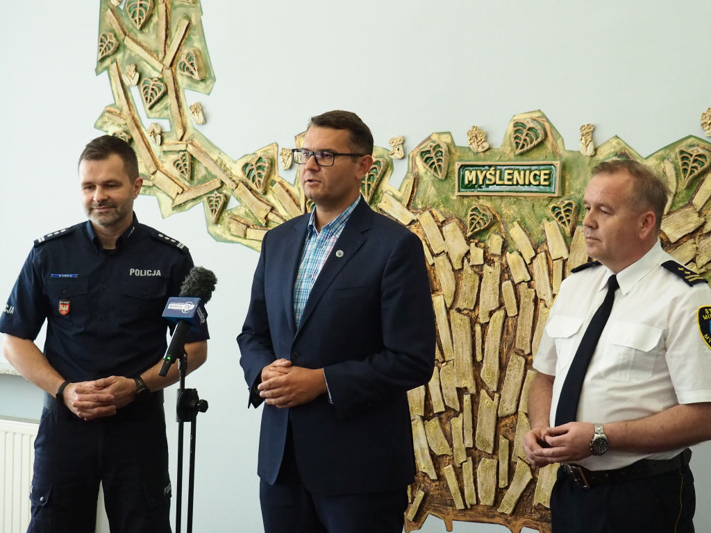 Dodatkowe patrole policjantów i strażników miejskich na terenie gminy Myślenice