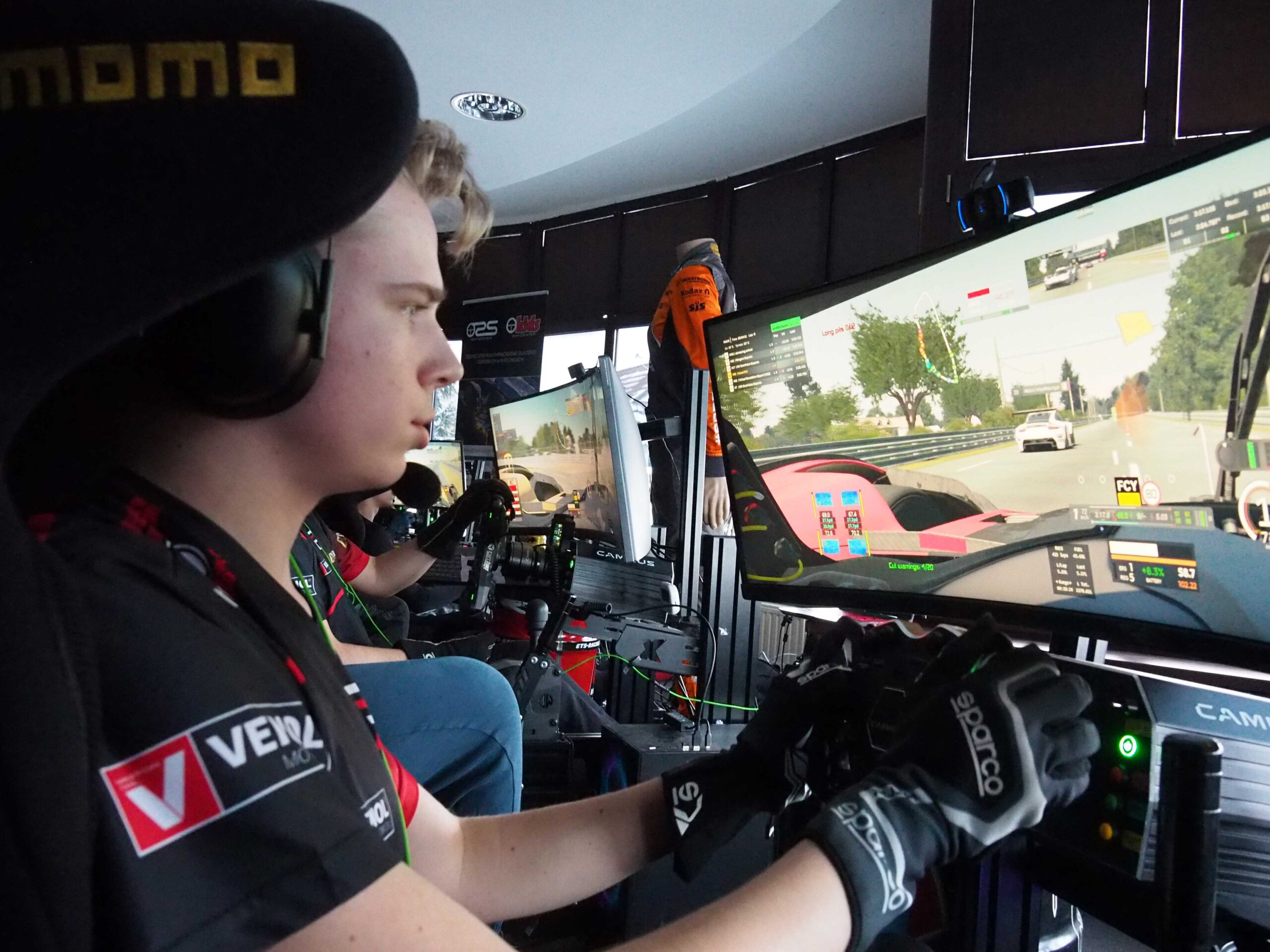 Wirtualny 24 Le Mans w myślenickim Overcrest