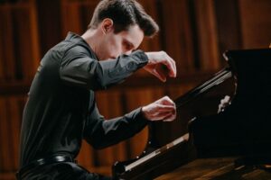 MAMY TO! MICHAŁ BASISTA W KONKURSIE CHOPINOWSKIM!
