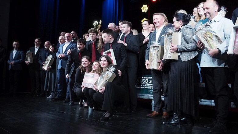 Myślenicki Festiwal Pieśni Chóralnej Kolędy i Pastorałki (galeria zdjęć)