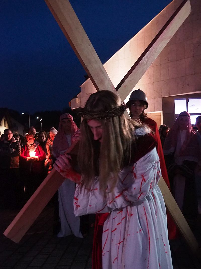 Droga Krzyżowa przeszła ulicami Myślenic